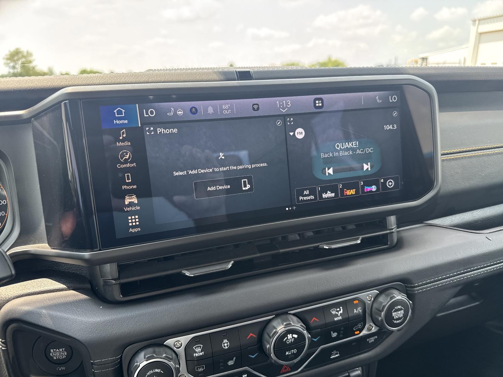 2025 Jeep Gladiator High Tide