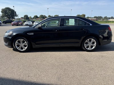 2017 Ford Taurus SE