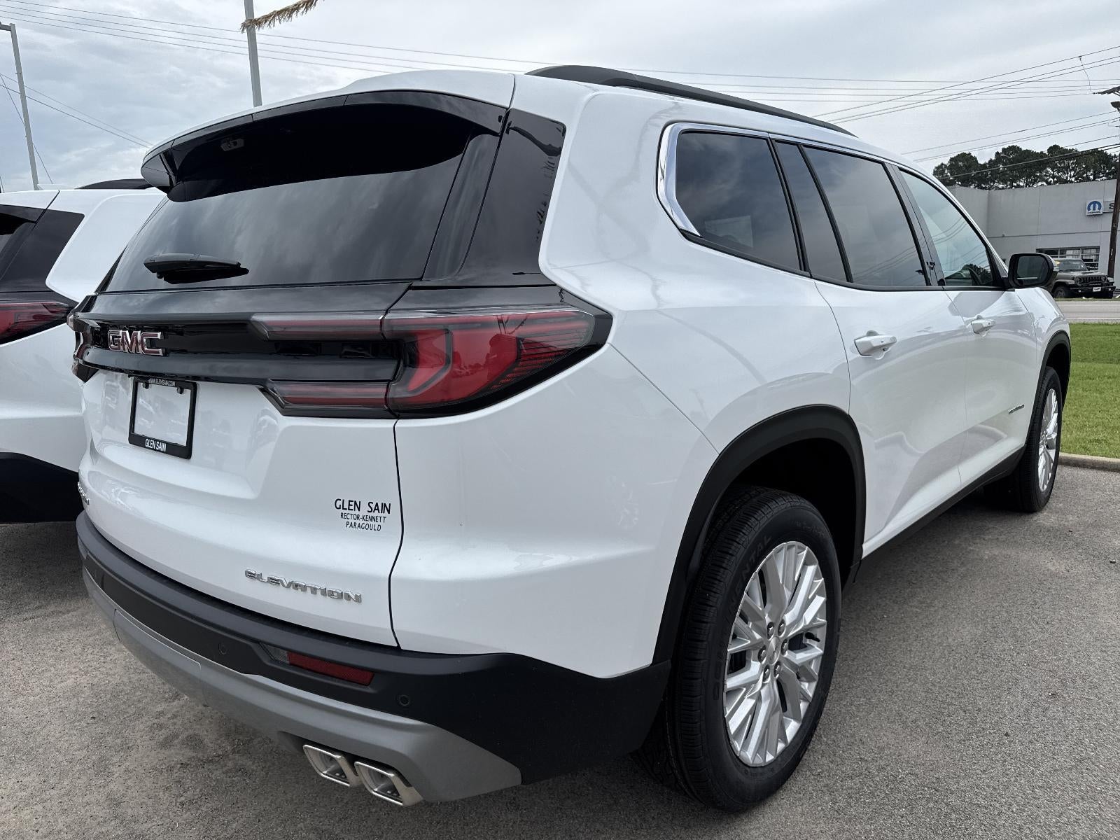 2026 GMC Acadia Elevation