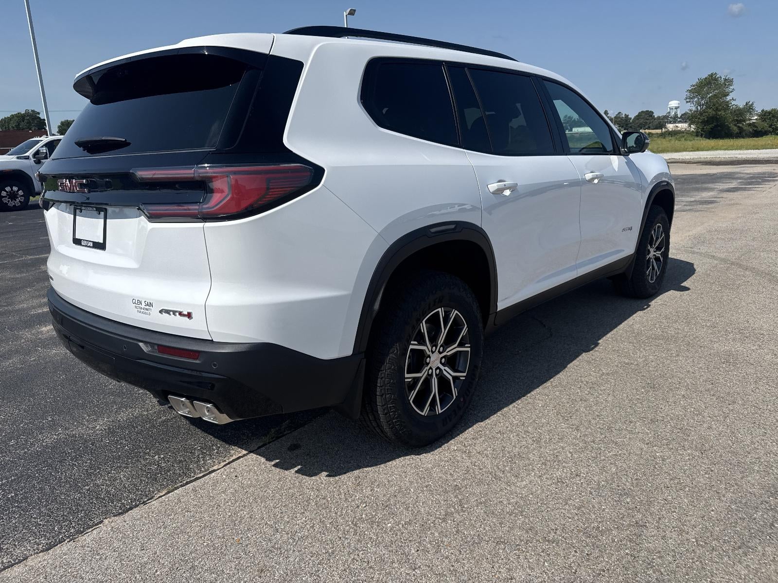 2026 GMC Acadia AT4