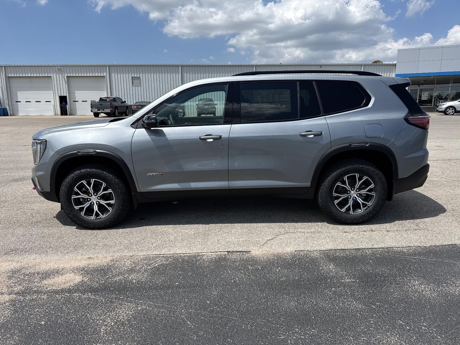 2026 GMC Acadia AT4