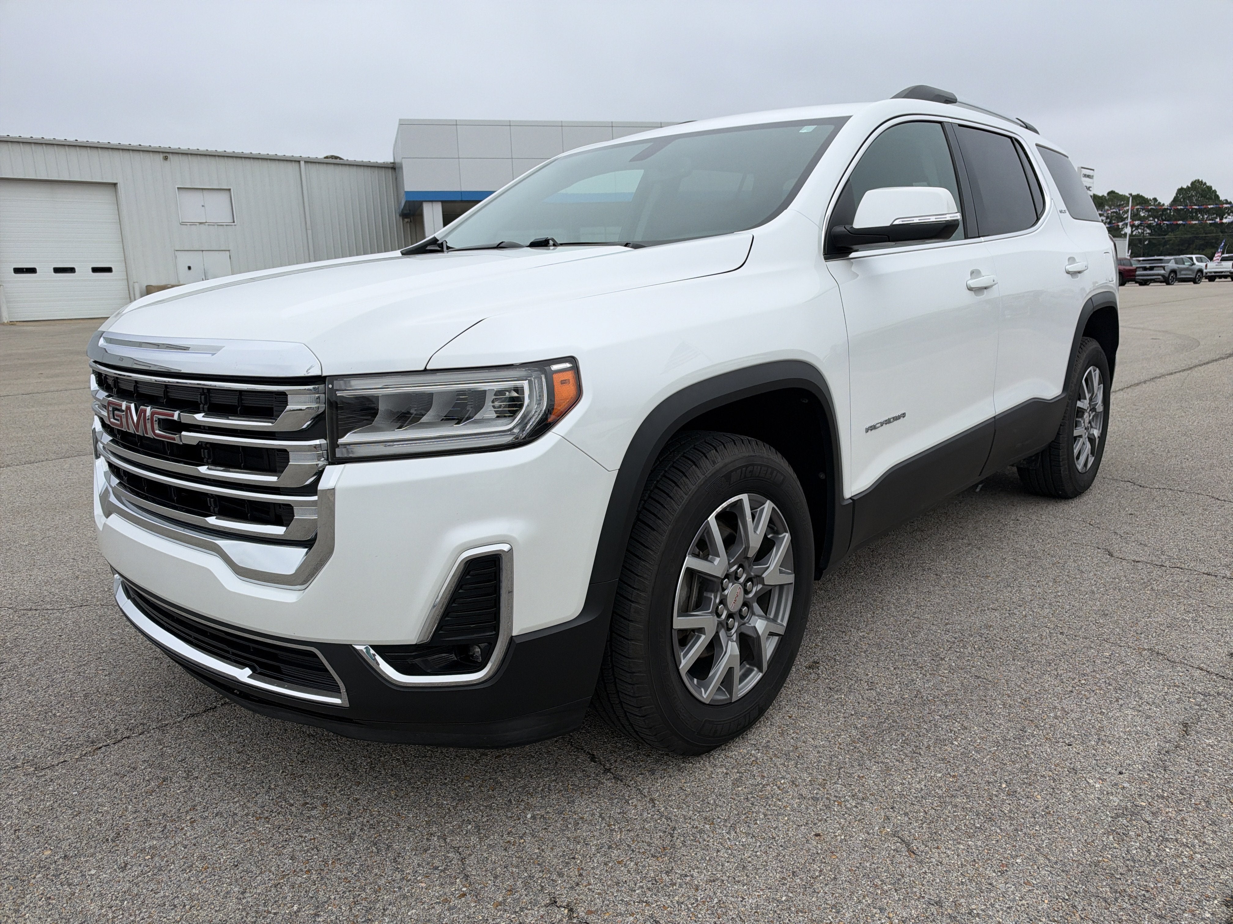 2020 GMC Acadia SLT