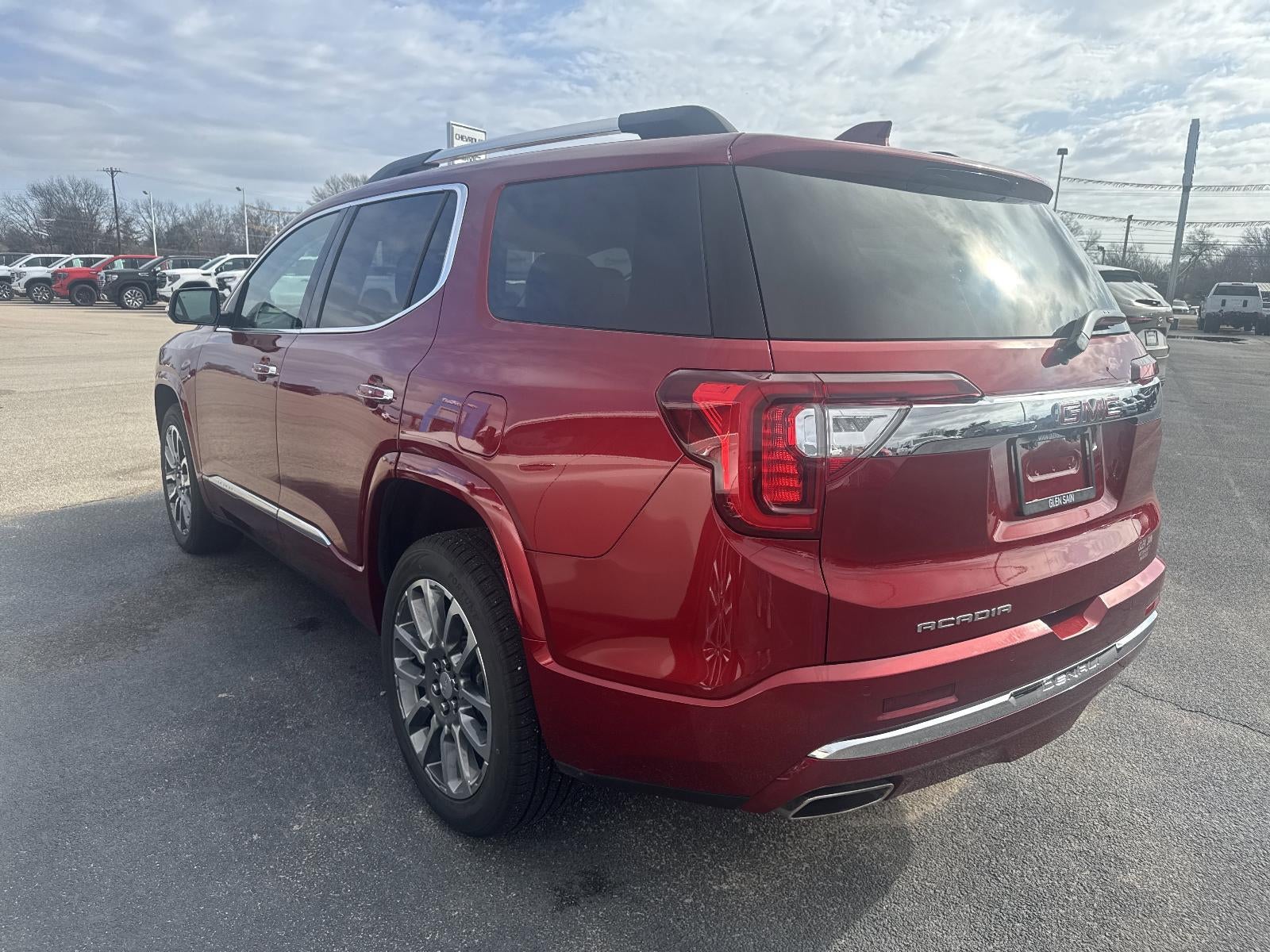 2021 GMC Acadia Denali