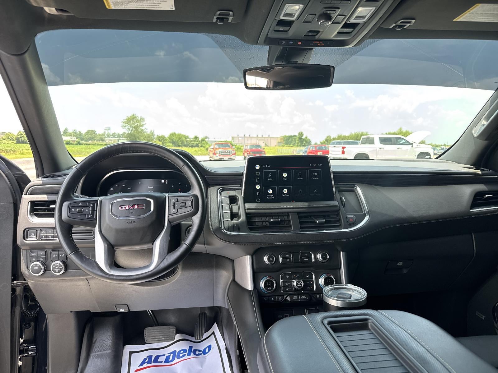 2022 GMC Yukon SLT