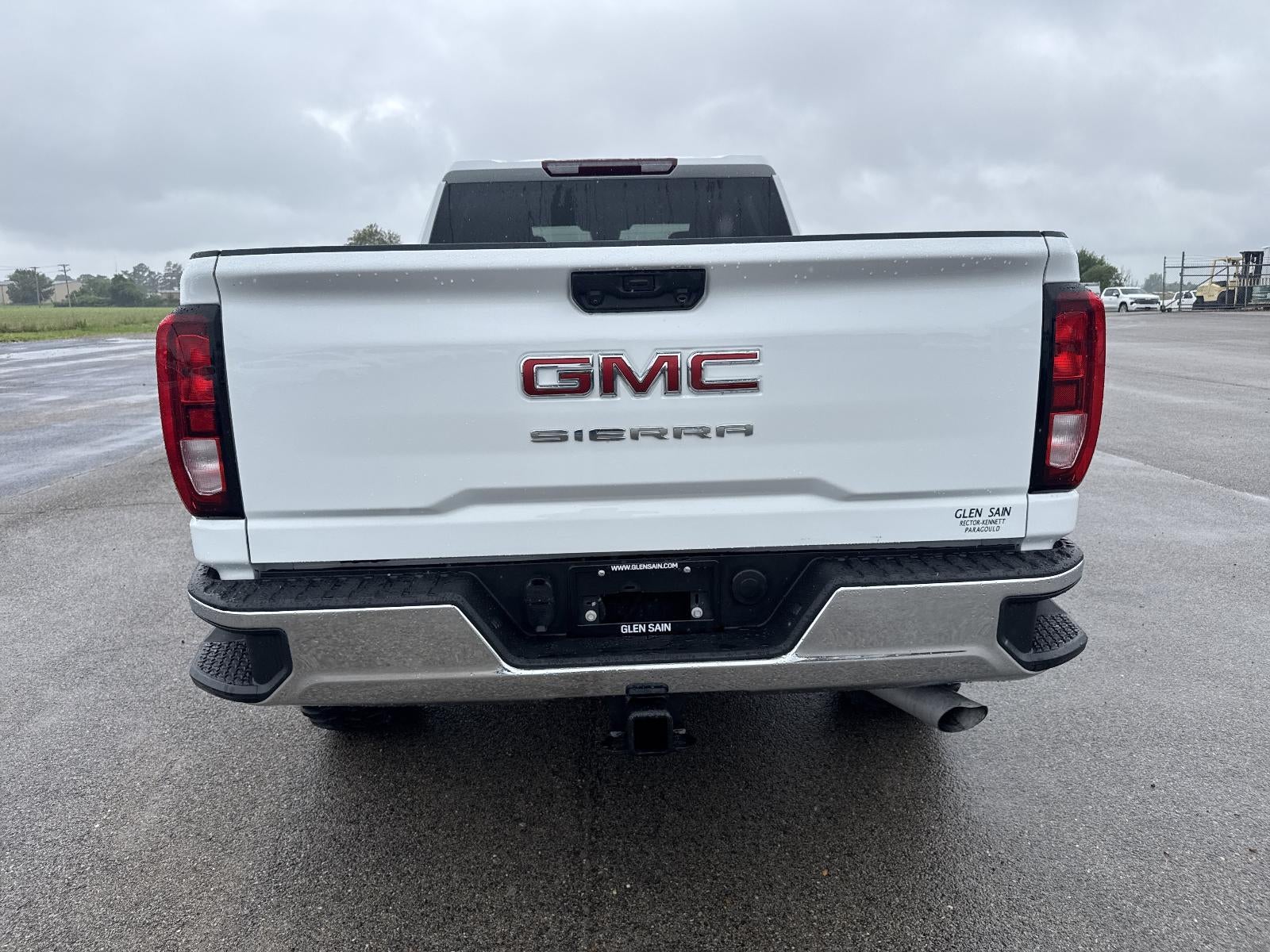 2024 GMC Sierra 2500 HD Pro