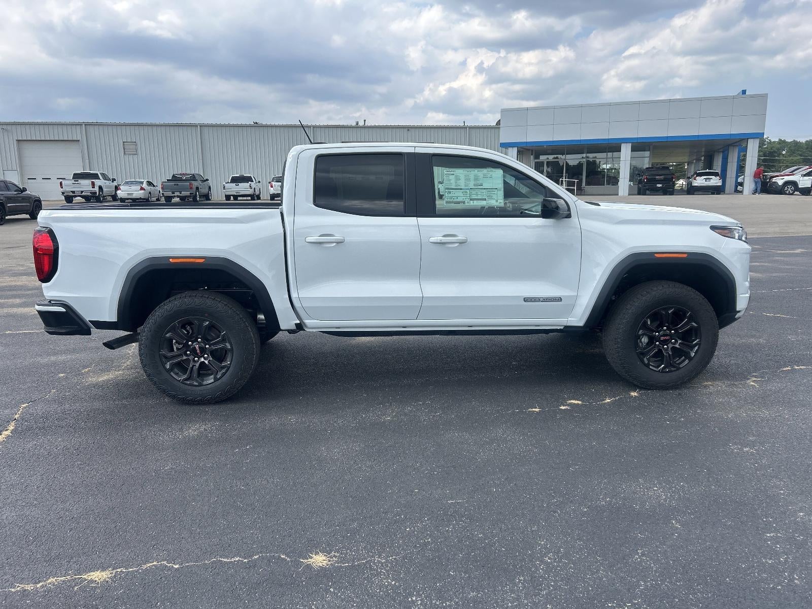 2025 GMC Canyon Elevation