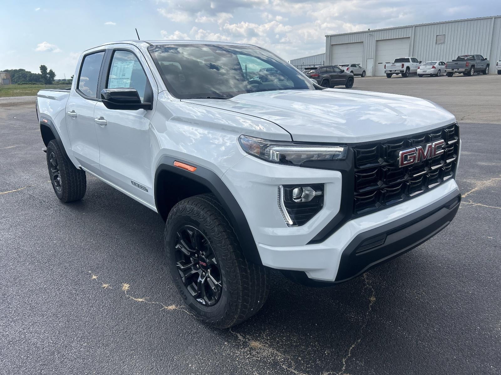 2025 GMC Canyon Elevation