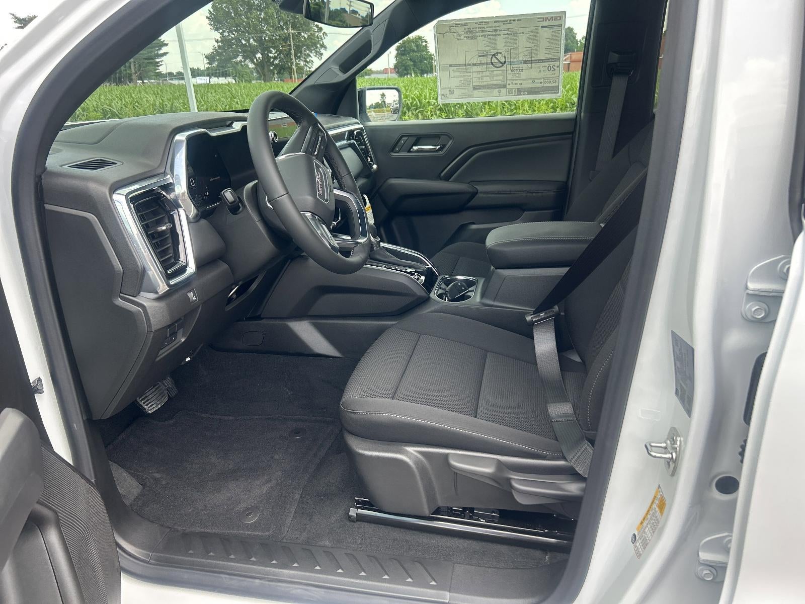 2025 GMC Canyon Elevation
