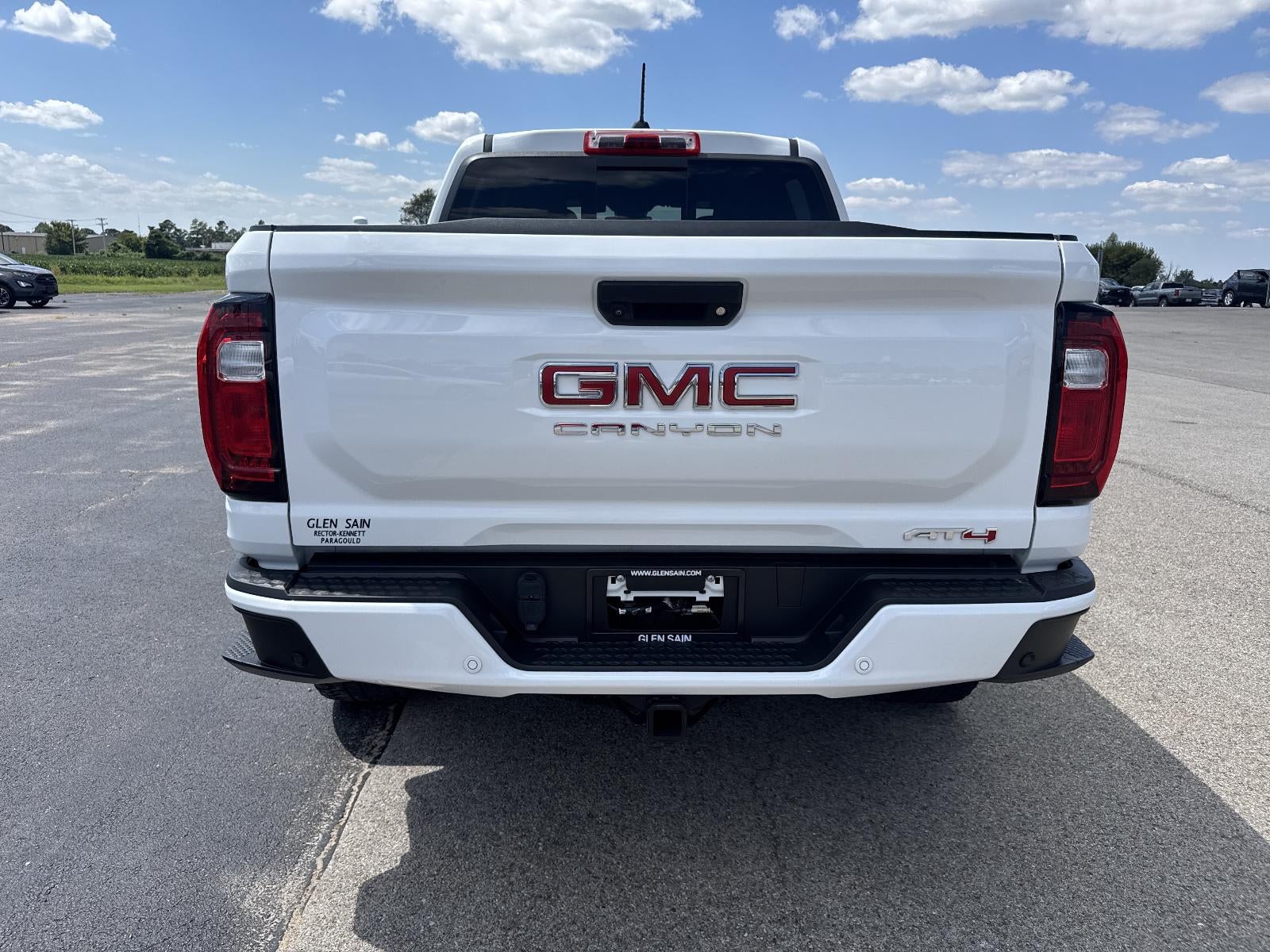 2024 GMC Canyon AT4