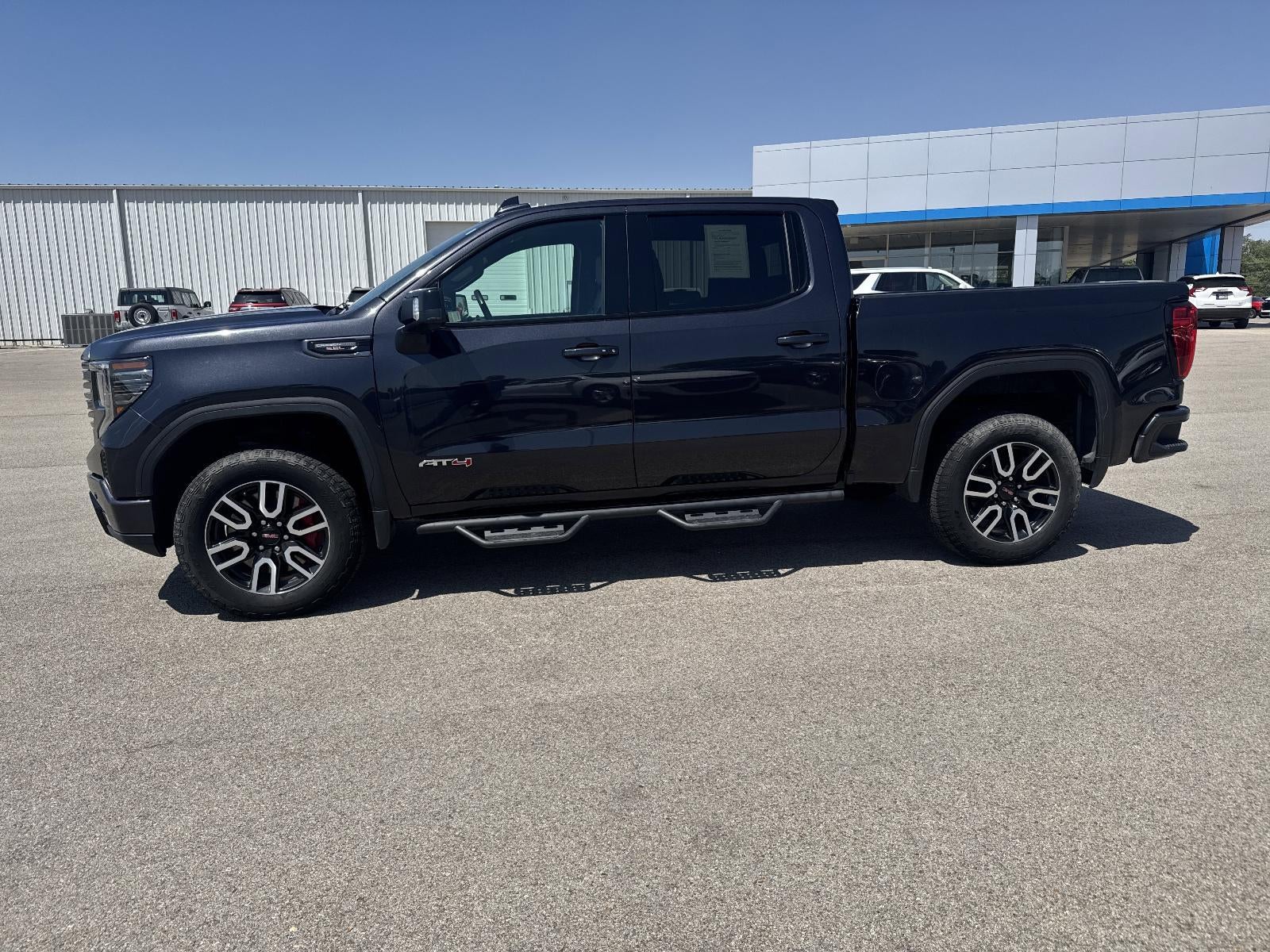 2022 GMC Sierra 1500 AT4