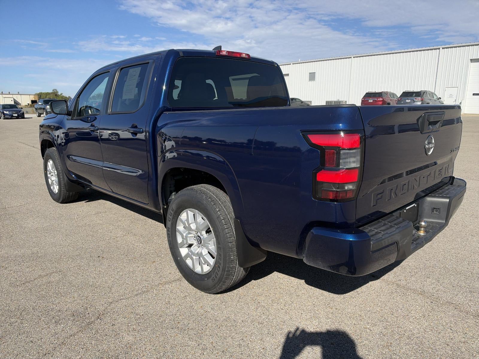 2022 Nissan Frontier SV