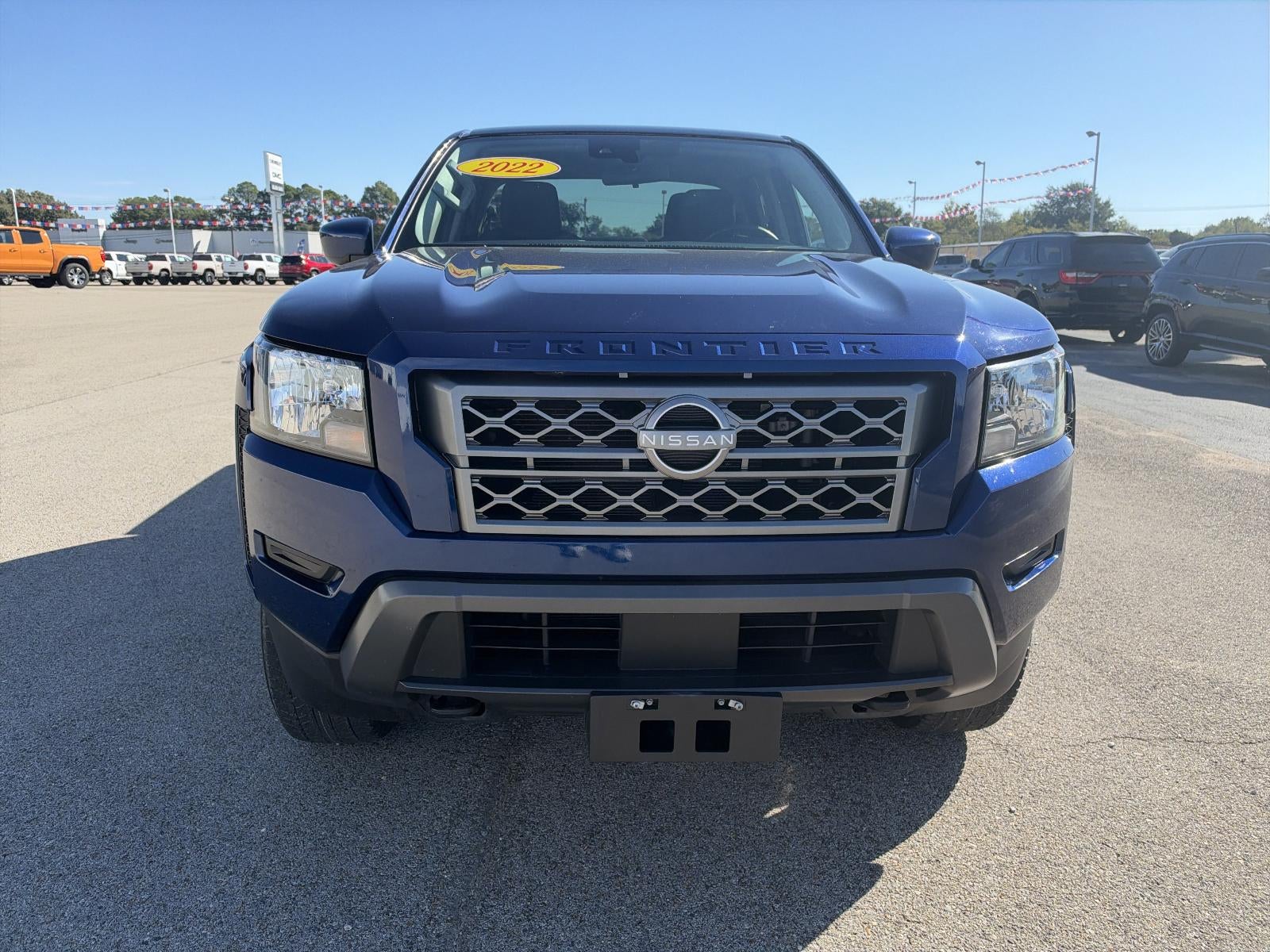2022 Nissan Frontier SV