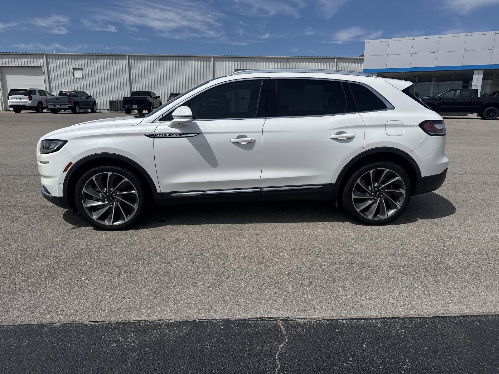 2022 Lincoln Nautilus Reserve