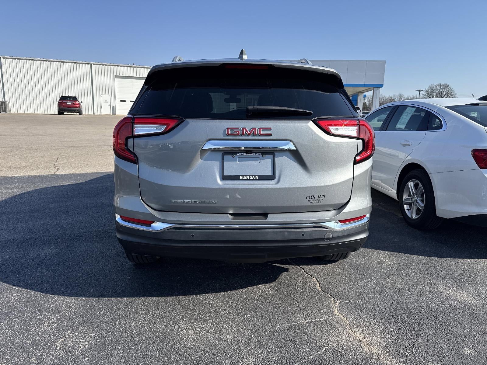 2023 GMC Terrain SLT