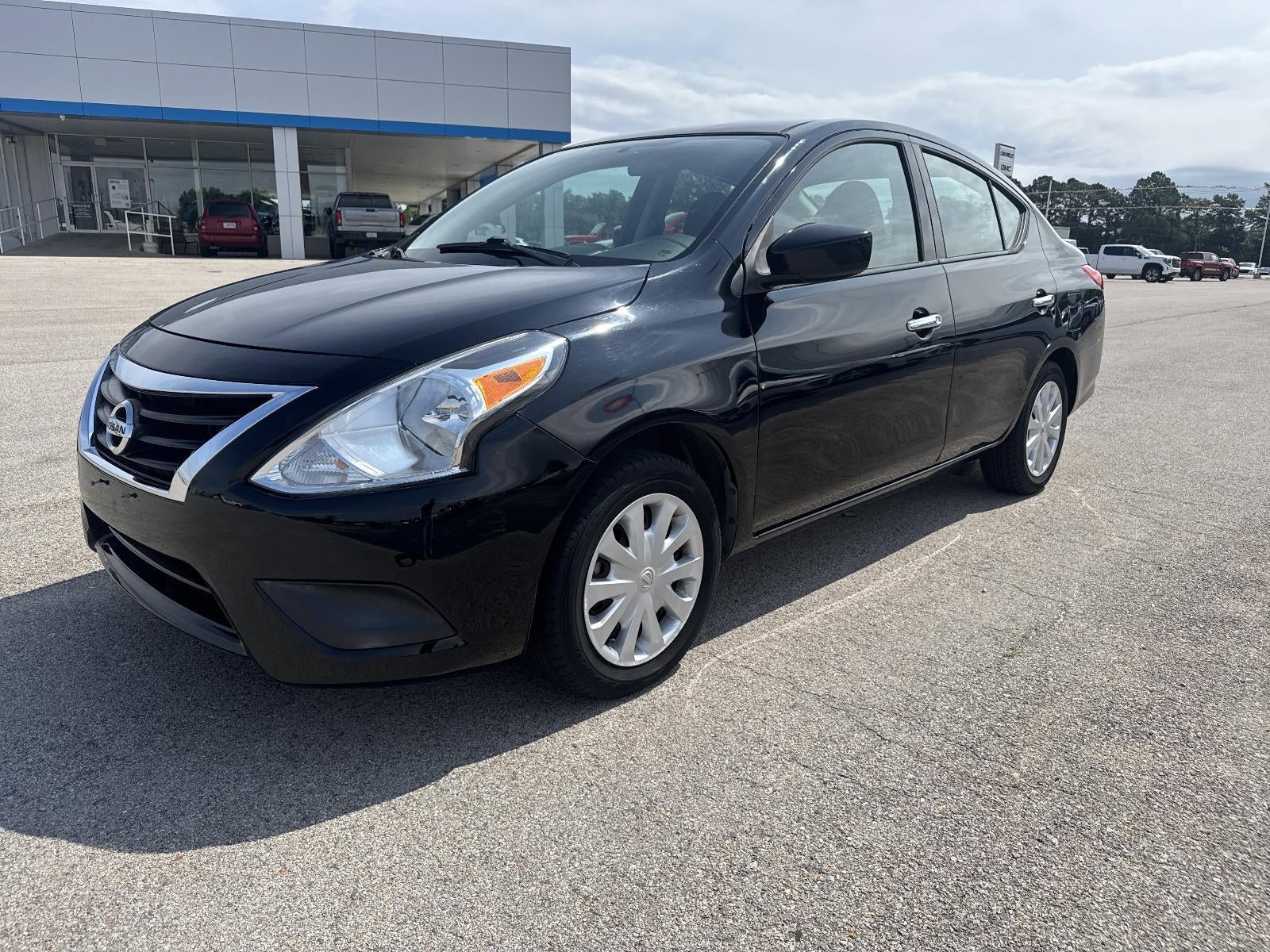 2019 Nissan Versa Sedan SV