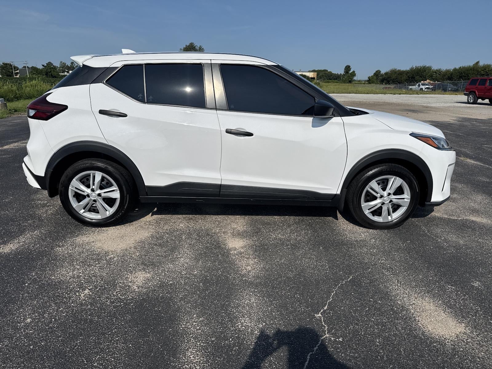 2023 Nissan Kicks S