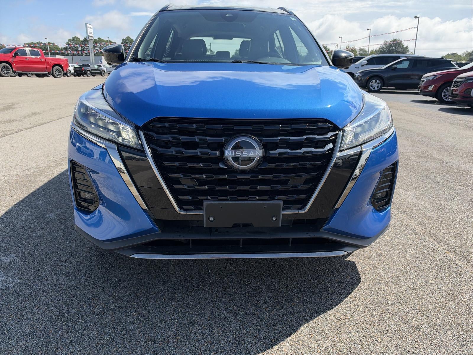 2024 Nissan Kicks SR