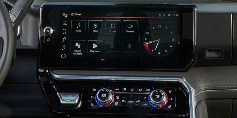 GMC Sierra 2500 HD infotainment display